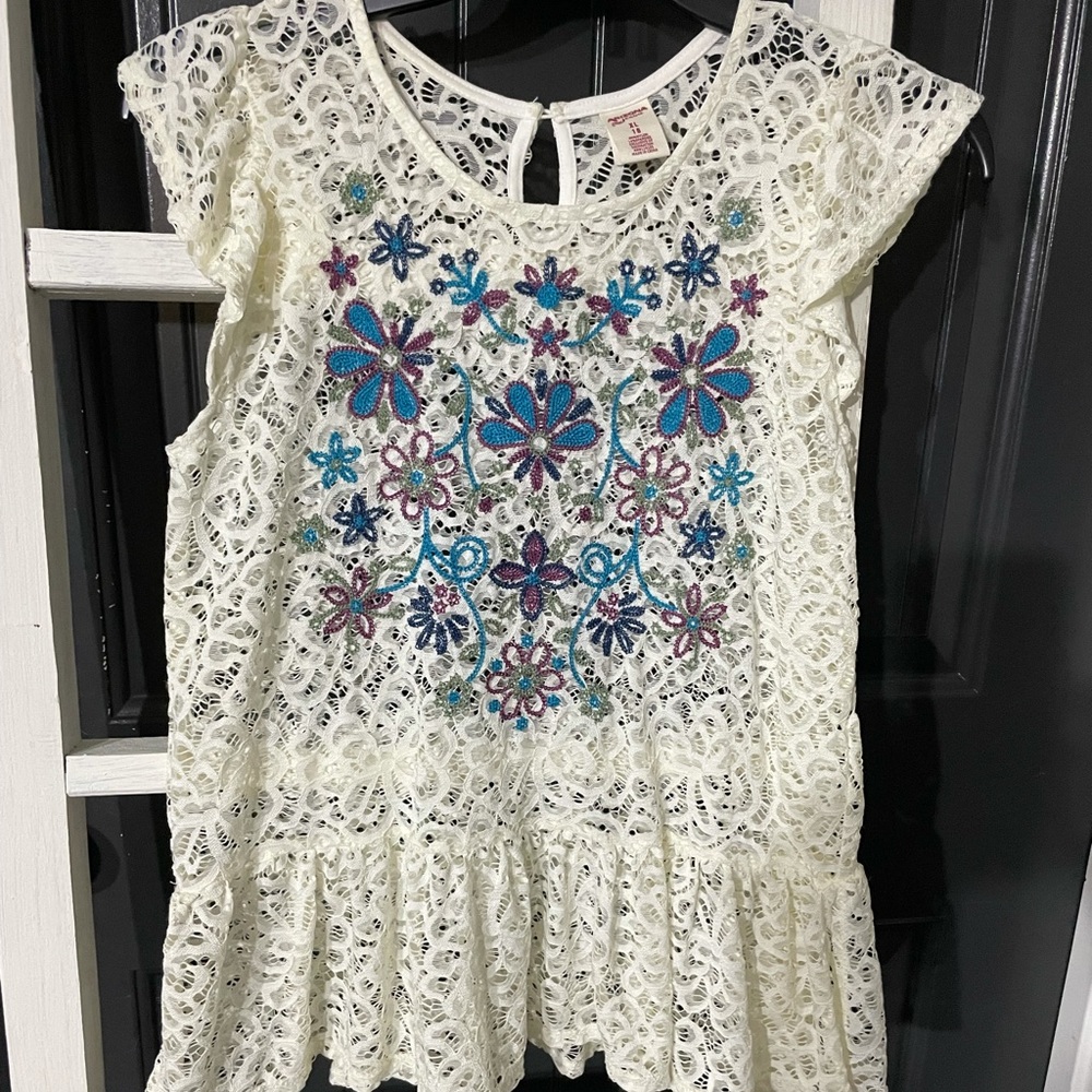 Girls XL (18) ARIZONA lace top.EUC